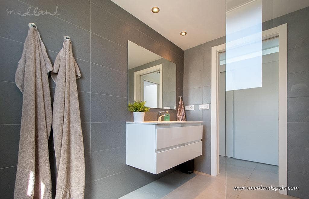 4 soveværelse Villa til salg i Ciudad Quesada med swimmingpool garage - € 899.000 (Ref: 8625138)