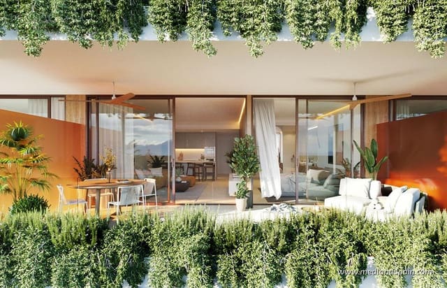 2 makuuhuone Huoneisto myytävänä paikassa Torreblanca, Fuengirola mukana uima-altaan 
autotalli - 695 000 € (Ref: 8645106)