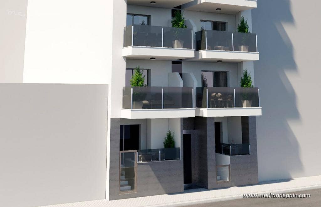 3 soveværelse Lejlighed til salg i Torrevieja med swimmingpool - € 309.000 (Ref: 8655018)