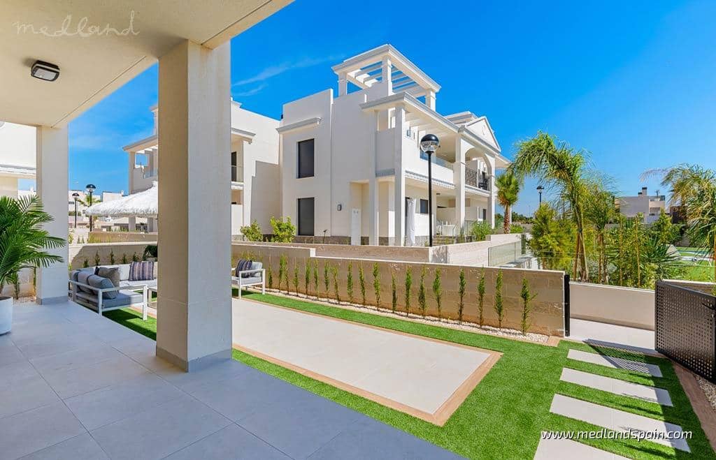 2 soveværelse Lejlighed til salg i Ciudad Quesada med swimmingpool garage - € 314.000 (Ref: 8670593)