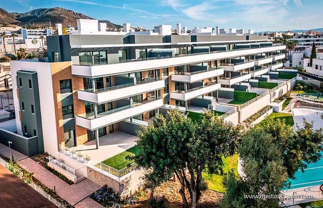 4 quarto Moradia para venda em Torremolinos com piscina garagem - 995 000 € (Ref: 8675705)