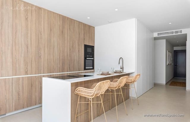 3 makuuhuone Huvila myytävänä paikassa Las Lomas de Rame - Bahía Bella, Los Alcázares mukana uima-altaan 
autotalli - 489 900 € (Ref: 8682344)