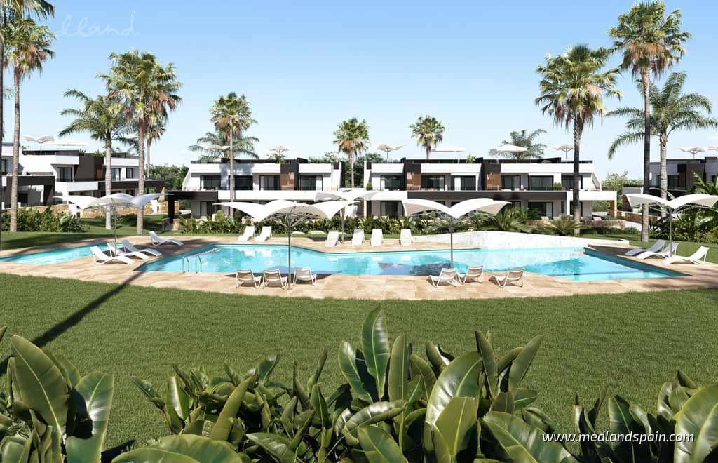 2 bedroom Apartment for sale in Ciudad Quesada with pool - € 294,000 (Ref: 8696610)