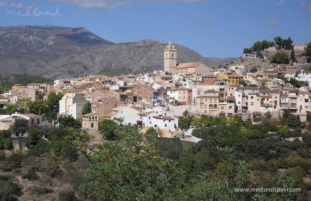 3 quarto Moradia para venda em Polop com piscina garagem - 585 000 € (Ref: 8698026)