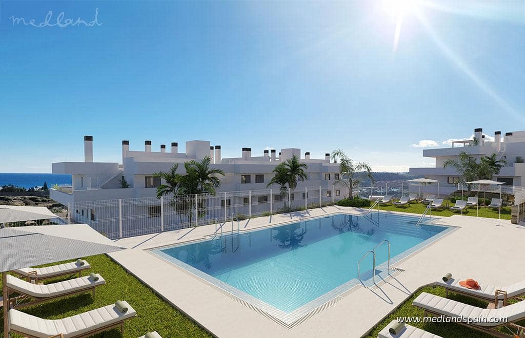 3 soveværelse Lejlighed til salg i Estepona med swimmingpool garage - € 710.000 (Ref: 8705953)