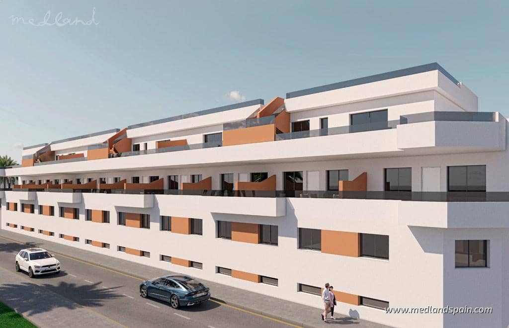 3 bedroom Apartment for sale in Pilar de la Horadada with pool garage - € 290,000 (Ref: 8729628)