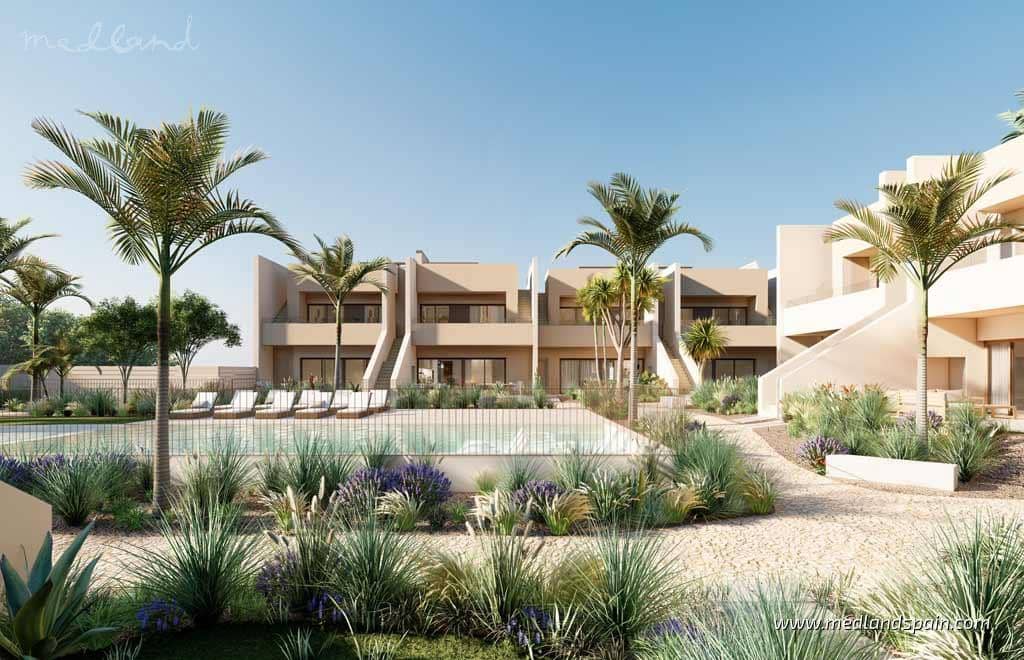 Apartamento de 3 habitaciones en Los Alcázares en venta con piscina garaje - 349.000 € (Ref: 8767233)