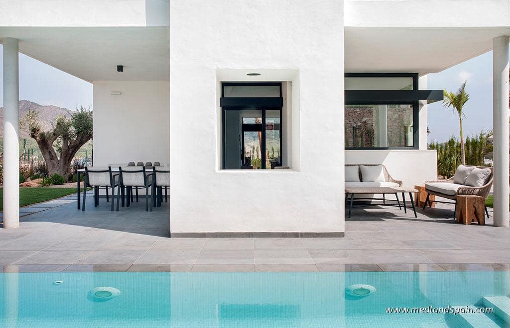 3 soveværelse Villa til salg i La Manga del Mar Menor med swimmingpool garage - € 700.000 (Ref: 8783735)