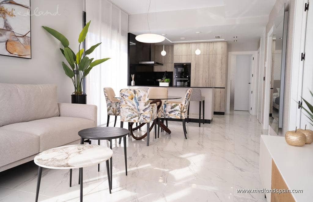 3 bedroom Apartment for sale in Pilar de la Horadada with pool garage - € 310,000 (Ref: 8789535)