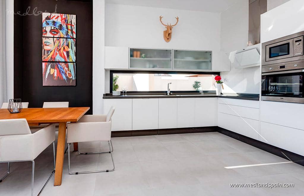 3 camera da letto Villa in vendita in Pilar de la Horadada con garage - 395.000 € (Rif: 8792300)