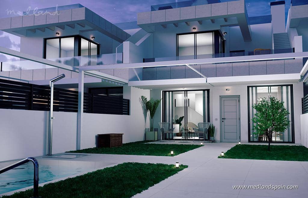 3 soveværelse Byhus til salg i Ciudad Quesada med garage - € 365.900 (Ref: 8801570)