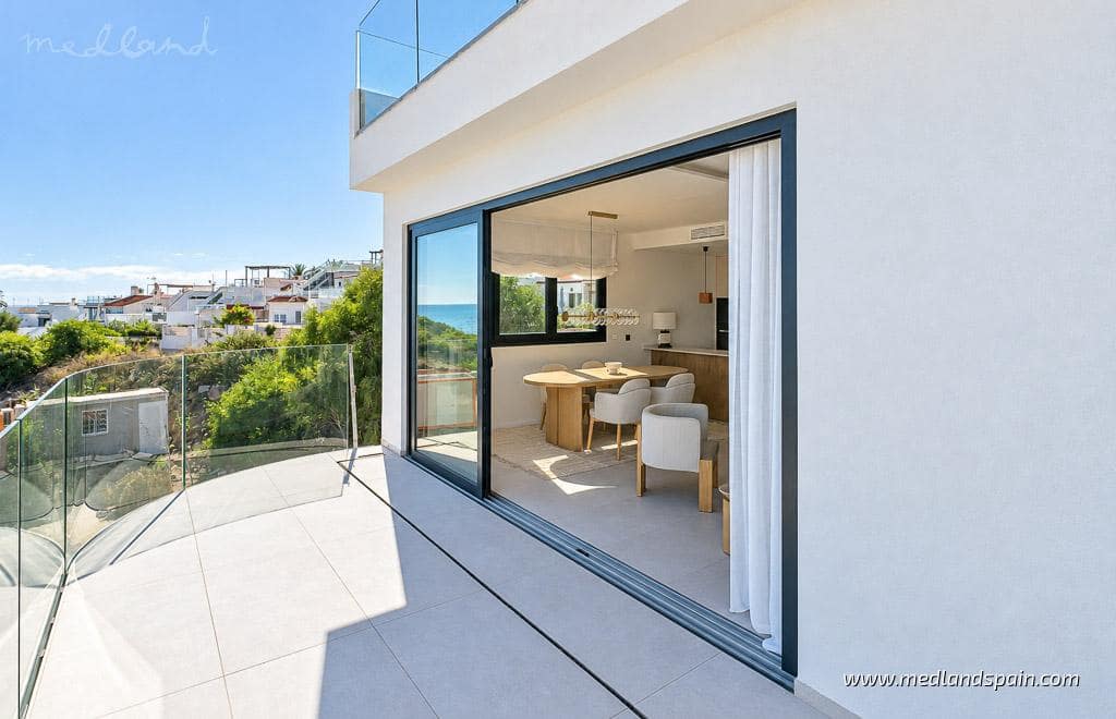Apartamento de 2 habitaciones en La Mata en venta con piscina garaje - 620.000 € (Ref: 8812886)