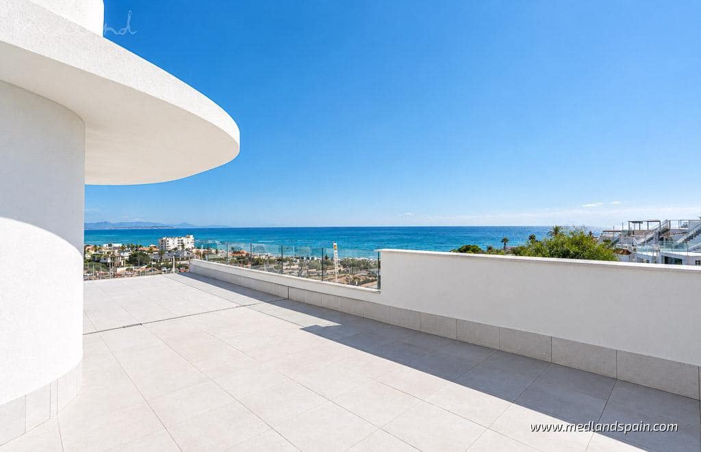 Apartamento de 2 habitaciones en La Mata en venta con piscina garaje - 620.000 € (Ref: 8812886)