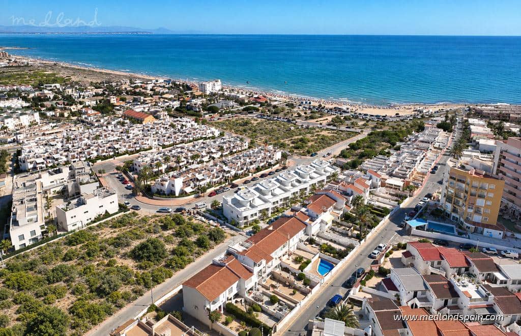 Apartamento de 2 habitaciones en La Mata en venta con piscina garaje - 620.000 € (Ref: 8812886)