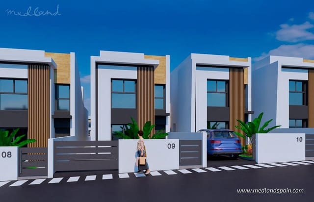 3 soveværelse Villa til salg i Torrevieja med swimmingpool garage - € 550.000 (Ref: 8812888)