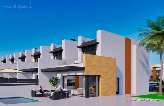 3 soveværelse Villa til salg i Torrevieja med swimmingpool garage - € 550.000 (Ref: 8812888)
