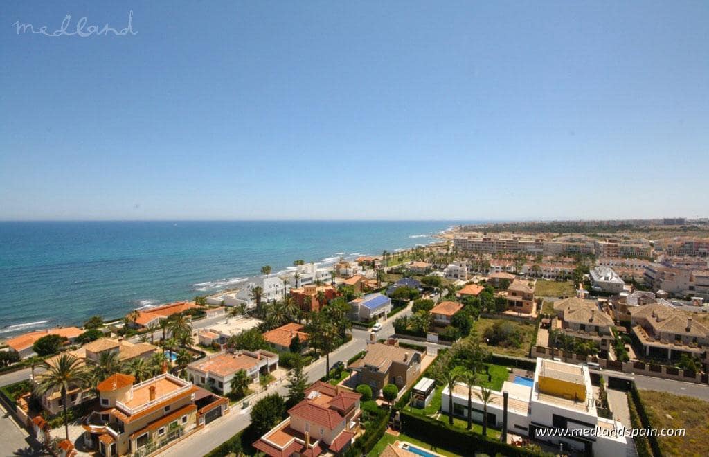 2 quarto Apartamento para venda em Torrevieja com piscina garagem - 399 000 € (Ref: 8812889)