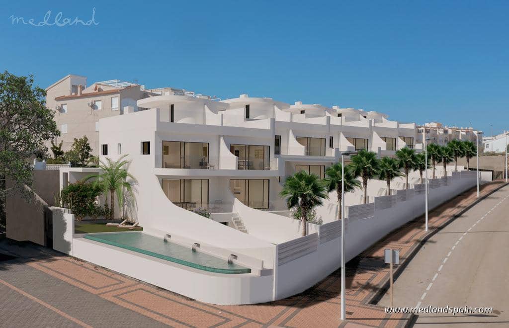 2 soveværelse Lejlighed til salg i La Mata med swimmingpool garage - € 550.000 (Ref: 8812894)