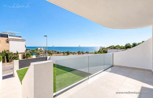 2 camera da letto Appartamento in vendita in La Mata, Torrevieja con piscina garage - 565.000 € (Rif: 8812894)