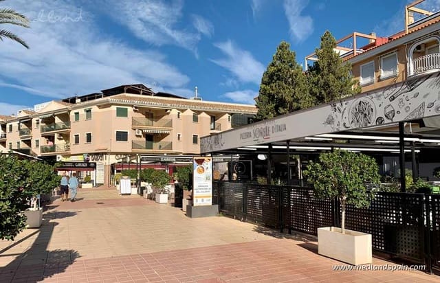 3 camera da letto Villa in vendita in Los Narejos - Punta Calera, Los Alcázares con piscina garage - 659.000 € (Rif: 8825292)