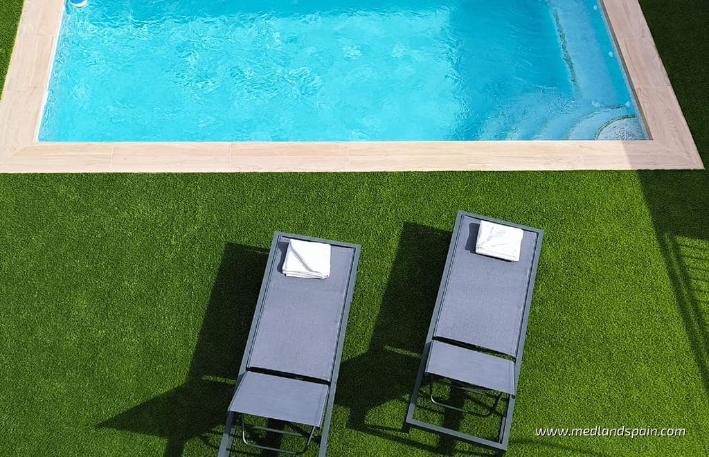 4 makuuhuone Huvila myytävänä paikassa Algorfa mukana 
autotalli - 535 000 € (Ref: 8836631)