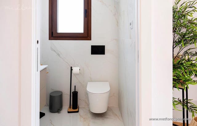 Chalet de 3 habitaciones en Polop en venta con piscina garaje - 598.000 € (Ref: 8841040)