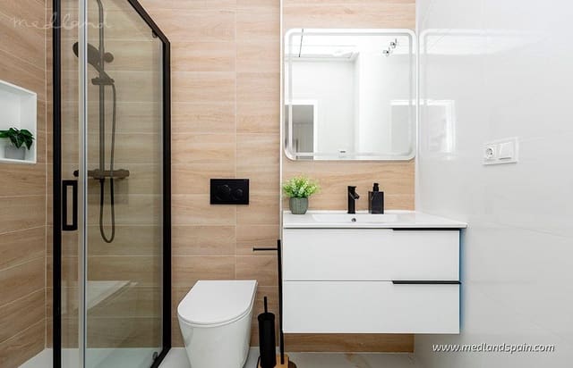 Chalet de 3 habitaciones en Polop en venta con piscina garaje - 598.000 € (Ref: 8841040)