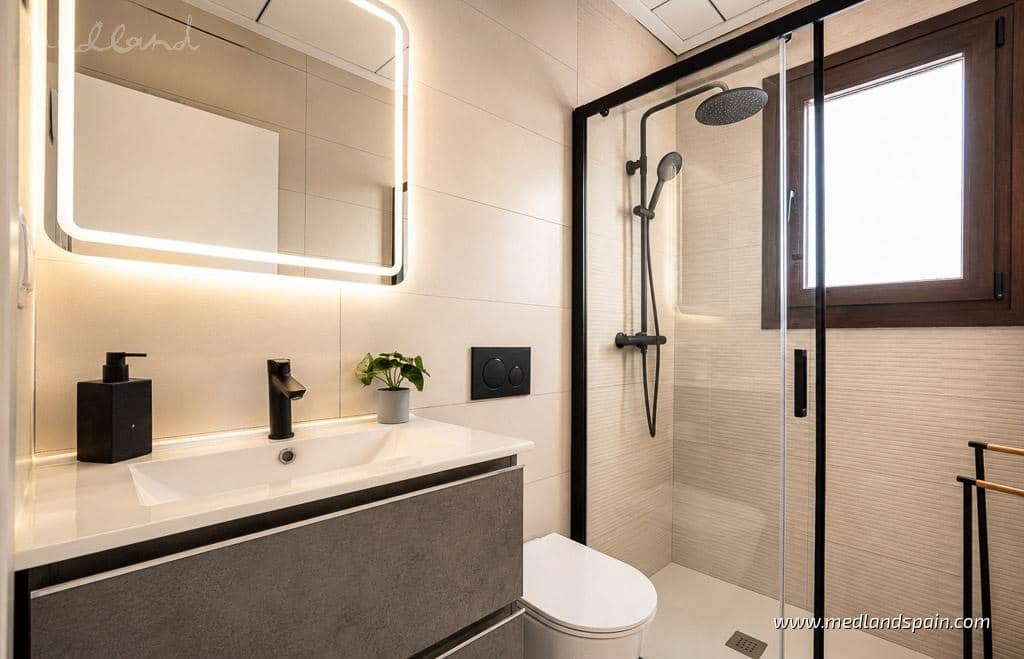 3 slaapkamer Villa te koop in Polop met zwembad garage - € 598.000 (Ref: 8841040)