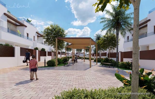 3 soveværelse Byhus til salg i Orihuela Costa, Orihuela med swimmingpool garage - € 299.000 (Ref: 8841041)