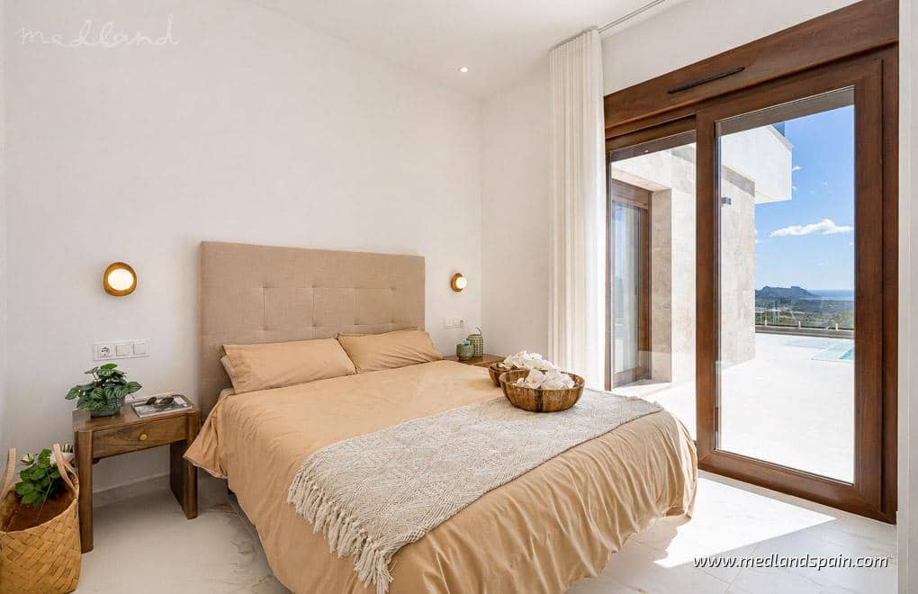 3 soverom Villa til salgs i Polop med svømmebasseng garasje - € 659 000 (Ref: 8841042)