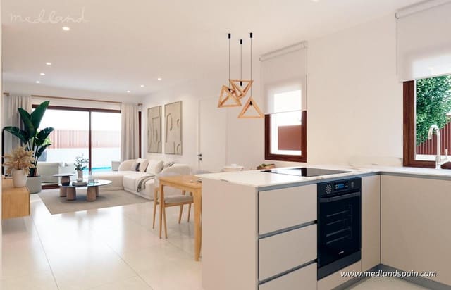 2 soveværelse Byhus til salg i San Miguel de Salinas med swimmingpool garage - € 351.000 (Ref: 8841044)