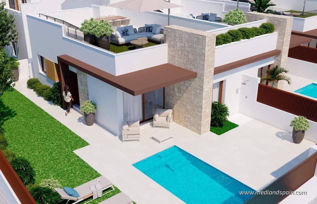 2 soveværelse Byhus til salg i San Miguel de Salinas med swimmingpool garage - € 351.000 (Ref: 8841044)