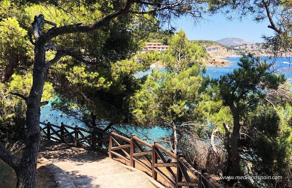 3 soverom Villa til salgs i Benissa med svømmebasseng garasje - € 890 000 (Ref: 8843483)