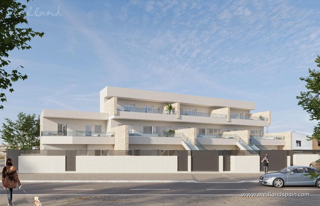 3 bedroom Apartment for sale in Pilar de la Horadada with pool garage - € 372,900 (Ref: 8849551)