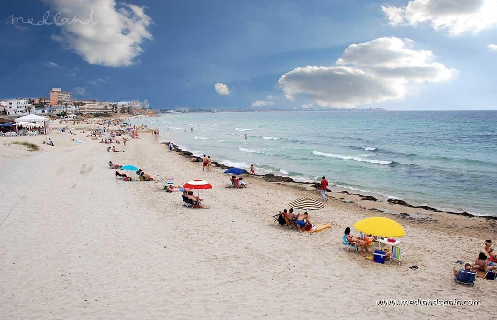 3 bedroom Apartment for sale in Pilar de la Horadada with pool garage - € 372,900 (Ref: 8849551)