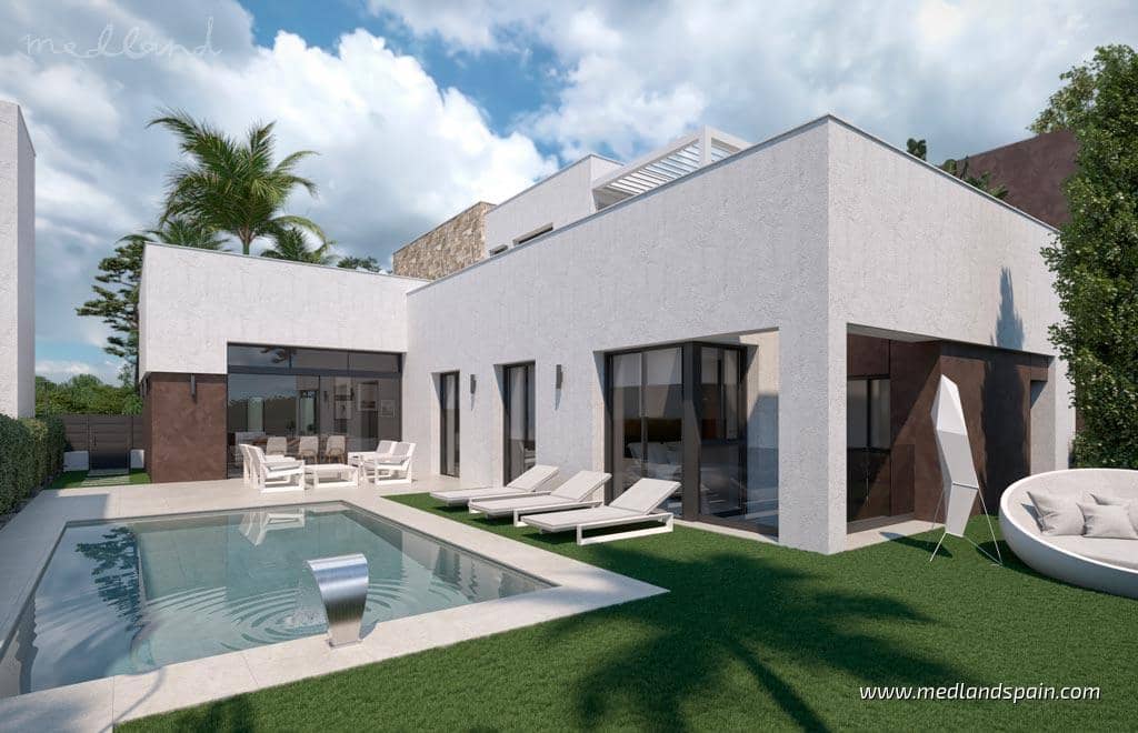 3 soveværelse Villa til salg i Los Alcazares med swimmingpool garage - € 790.000 (Ref: 8855188)