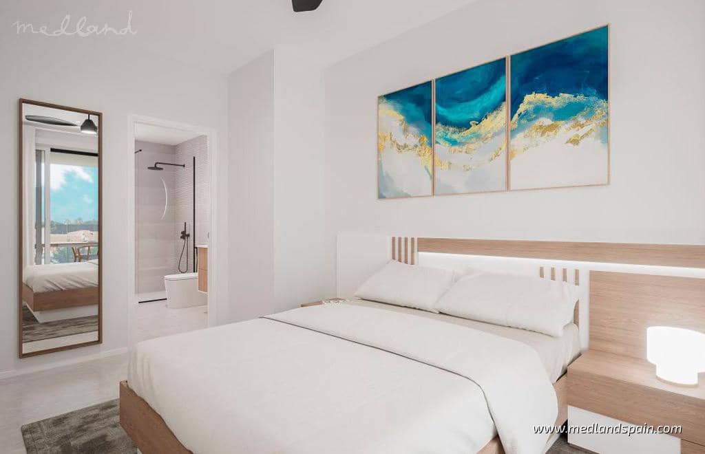 3 bedroom Apartment for sale in Los Alcazares with pool - € 419,900 (Ref: 8857653)