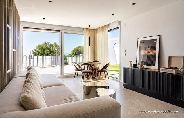 3 soveværelse Villa til salg i El Campello med swimmingpool garage - € 550.000 (Ref: 8875304)