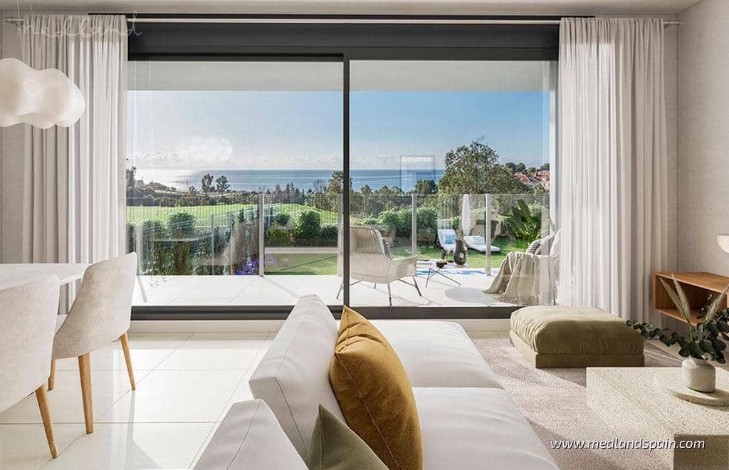 3 soveværelse Villa til salg i Benalmadena med swimmingpool garage - € 965.000 (Ref: 8880833)