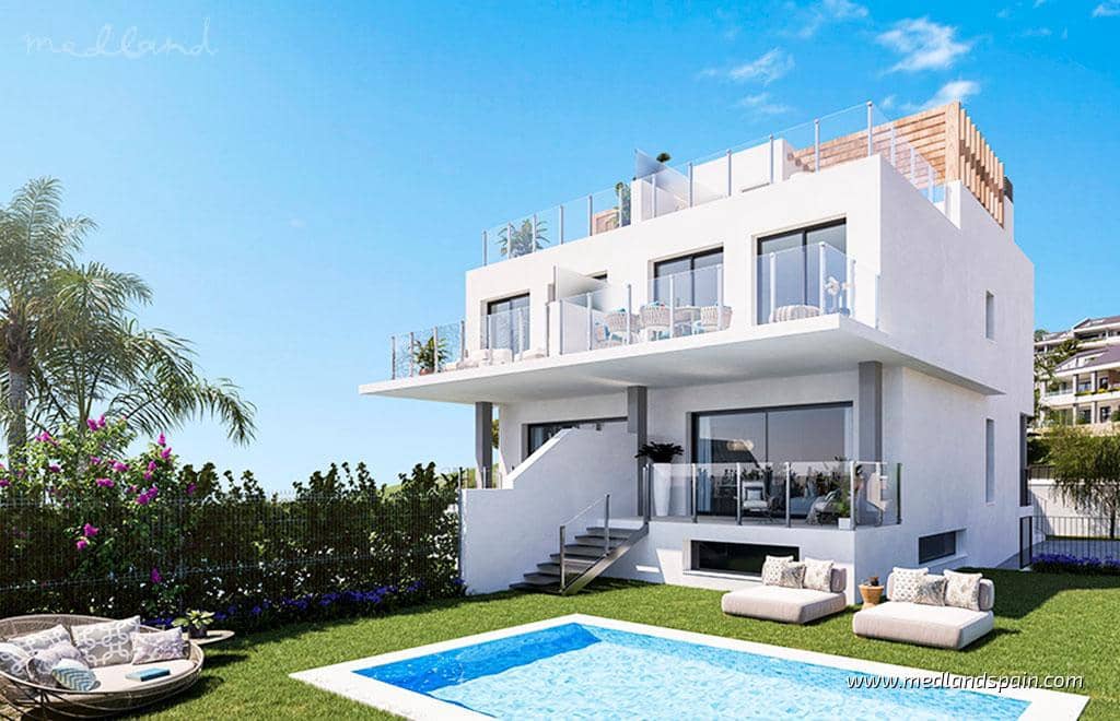 3 soveværelse Villa til salg i Benalmadena med swimmingpool garage - € 965.000 (Ref: 8880833)