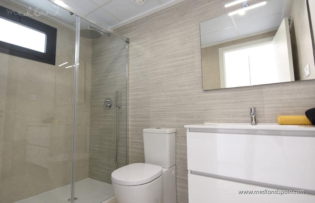 3 chambre Appartement à vendre à San Miguel de Salinas avec piscine garage - 390 000 € (Ref: 8893307)