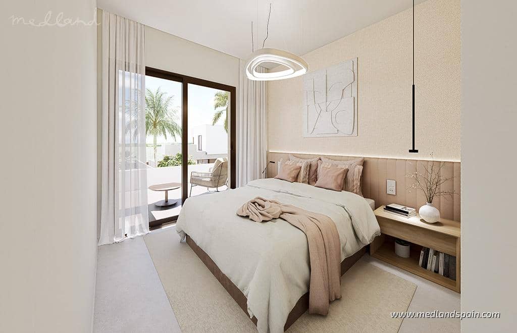 Apartamento de 3 habitaciones en Los Alcázares en venta con piscina garaje - 350.000 € (Ref: 8902594)