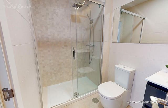 3 makuuhuone Huoneisto myytävänä paikassa Las Lomas de Rame - Bahía Bella, Los Alcázares mukana uima-altaan 
autotalli - 320 000 € (Ref: 8902596)