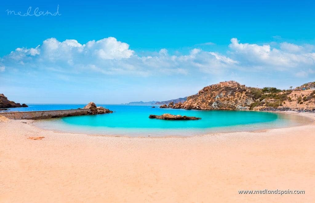 3 soveværelse Villa til salg i Alhama de Murcia med swimmingpool garage - € 335.000 (Ref: 8915681)