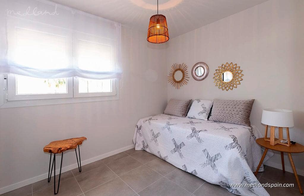 3 soveværelse Lejlighed til salg i Denia med swimmingpool - € 499.000 (Ref: 8927129)