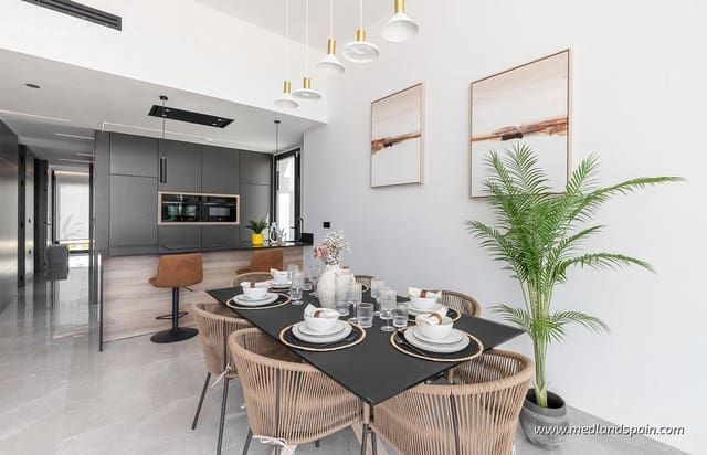 3 soveværelse Villa til salg i Los Balcones med swimmingpool garage - € 700.000 (Ref: 8933266)