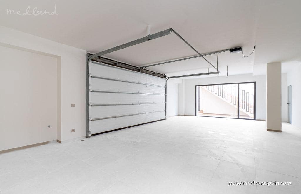 3 sovrum Villa till salu i Algorfa med pool garage - 1 249 000 € (Ref: 8949074)