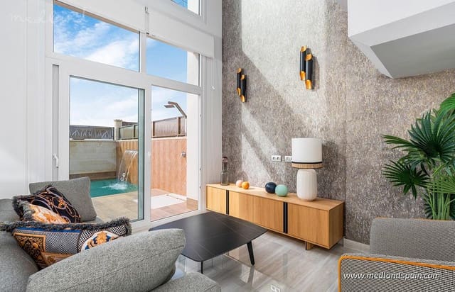 3 soverom Villa til salgs i Los Montesinos med svømmebasseng garasje - € 465 000 (Ref: 8949081)