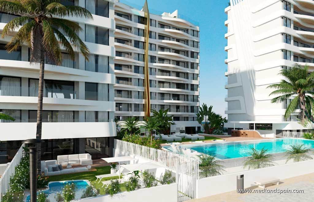 3 chambre Appartement à vendre à La Manga del Mar Menor avec piscine garage - 890 000 € (Ref: 8964316)