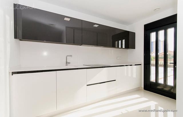 4 slaapkamer Villa te koop in Playa Honda, Cartagena met zwembad garage - € 575.000 (Ref: 8972675)